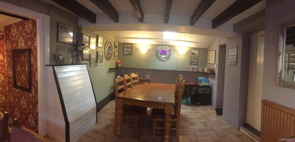 Llyn Peninsula. Coastal Town Centre Free House Photo 4