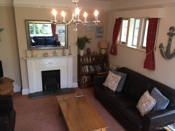 COASTAL GUESTHOUSE LIFESTYLE BUSINESS FOR SALE Photo 4