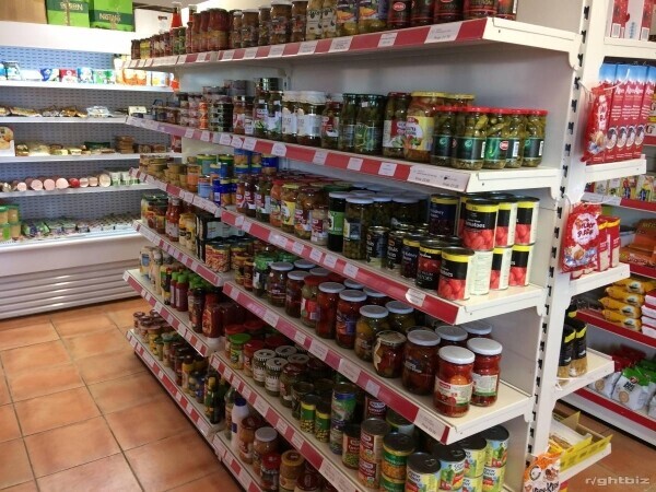 OFF LICENCE FOR SALE. PLANNED TURNOVER - 120K PER ANNUM AND MORE. Photo 4