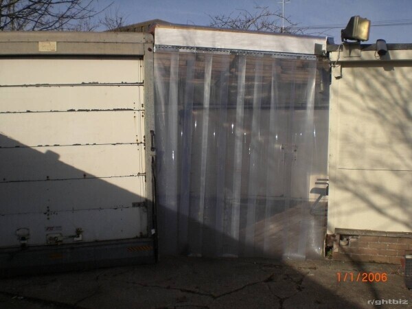 Car sales pitch, holds 25 plus cars, busy location, lucrative small site, high turnover. Photo 4