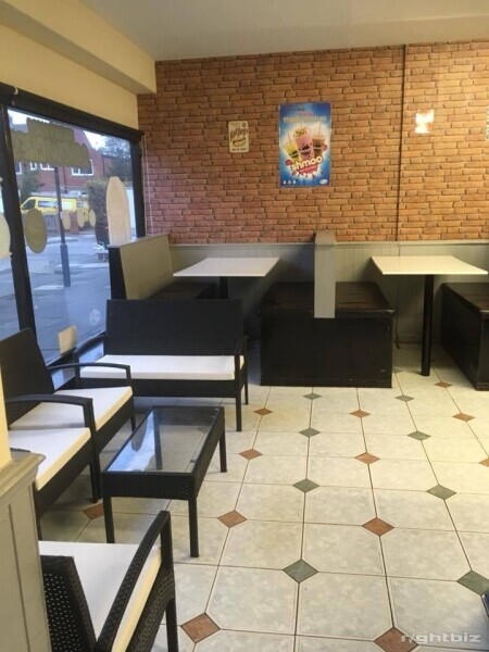 Sandwich coffee bar  has seating area  good trade from contractors  and two schools Photo 4