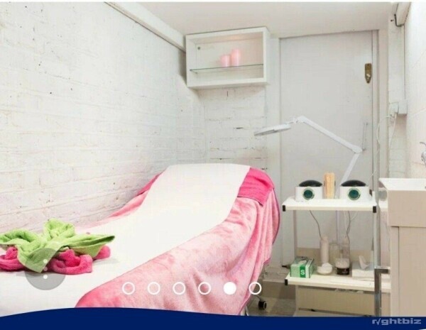 SALON BEAUTY NAIL HAIR BUSINESS FOR SALE NW6 LONDON Photo 4
