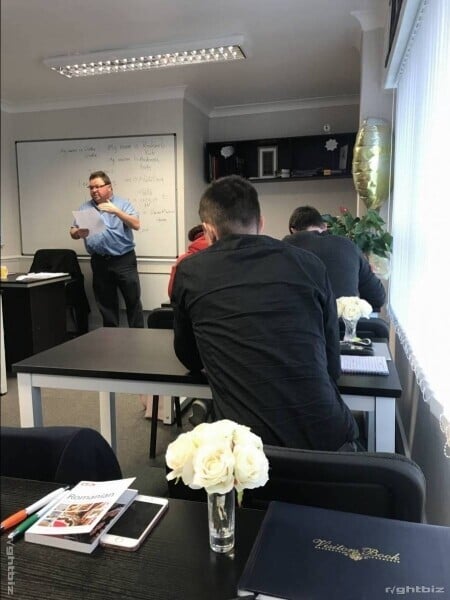 High Road Excellent Location Training Centre Provider Excellent Business for Growth and Expansion Photo 4
