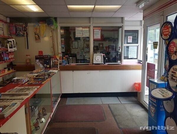 CHORLEY Freehold opportunity to buy a Post Office Photo 4