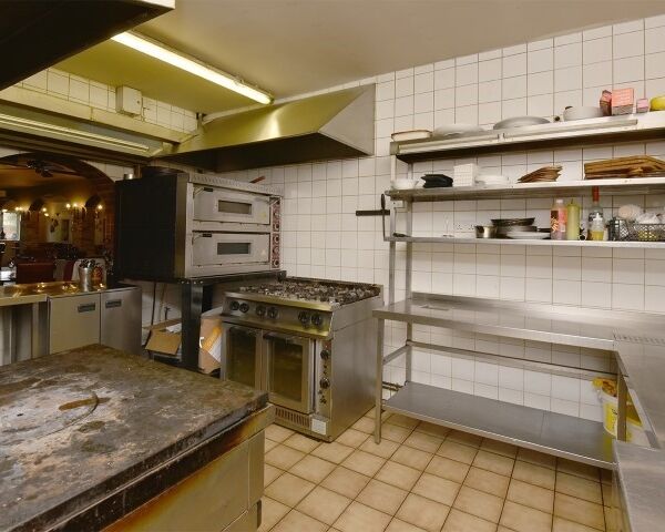 Established Italian Restaurant - Rugeley Photo 4