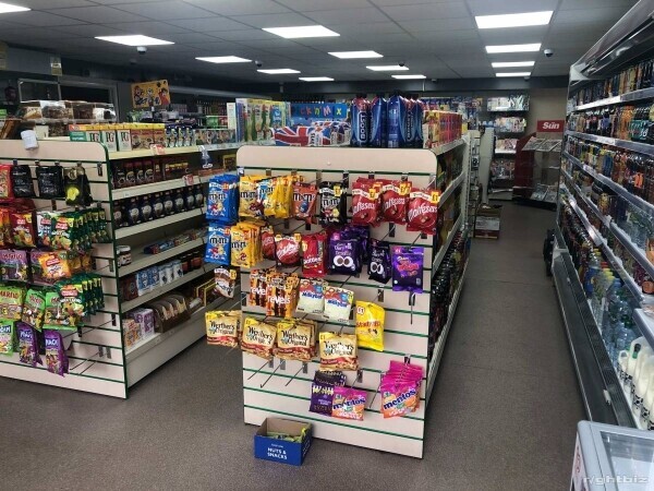 REDUCED Convenience Store & Off Licence in Donwell Village Centre, Washington Photo 4