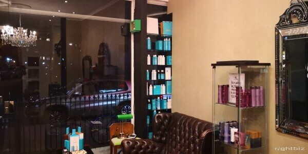 Boutique salon in Maida Vale, London Photo 4