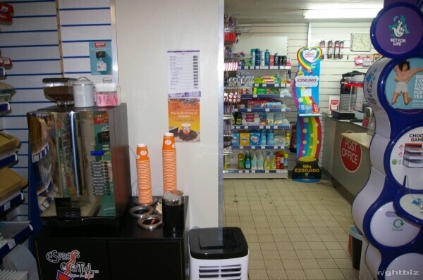 Wirral Post Office, News/Cards/Stat. Salary £35000 P.A. Retail T.O. £3,800 P.W. Price £32,500 S.A.V. Photo 3