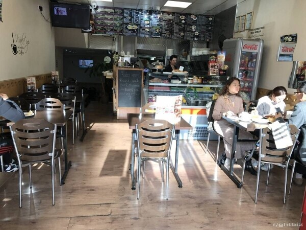 Sandwiches bar/ Coffee shop/ Restaurant  in Canning Town - London Photo 4