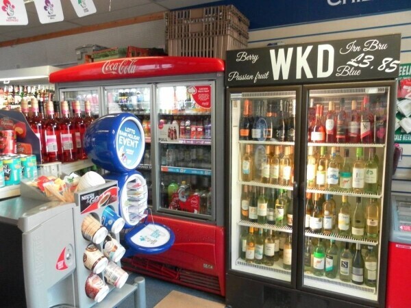 Leasehold Newsagents and Off-Licence Located In Warwick Photo 4