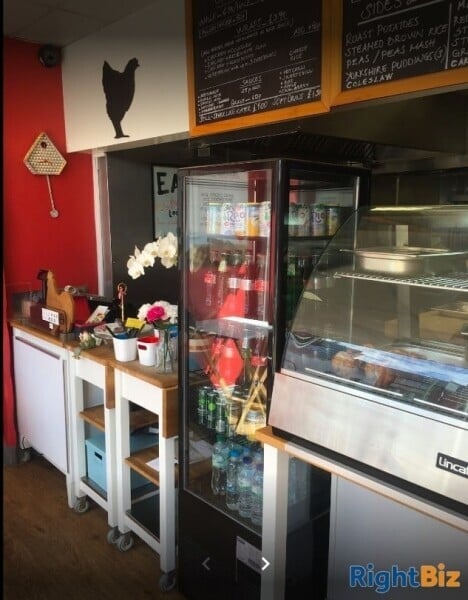 Unique Roasted Chicken Shop, Leiceseter City Center, There is no business rate. Photo 4