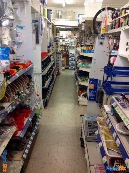 DIY and Hardware business for sale. Prime location. Very good local reputation. Scope for growth. Photo 4