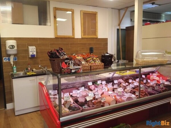 Highly Profitable Polish Supermarket For Sale In London Photo 4