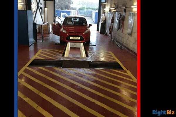 Established MOT Garage - Mansfield Photo 4