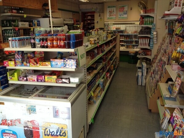 Convenience Store & Off Licence within a Prime location in a Popular North Wales Seaside Resort Photo 4