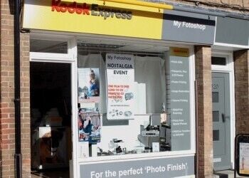 Photographic Retail shop-prime location with limited competition-great expansion opportunity Photo 1