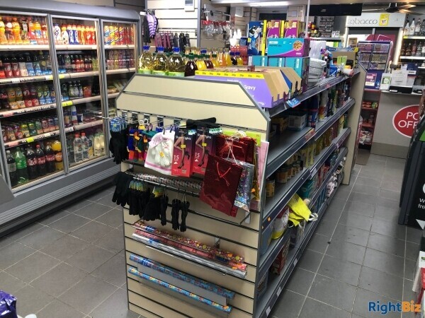 Convenience & Off Licence with 2 Bed Accommodation in Blaydon-on-Tyne Photo 4