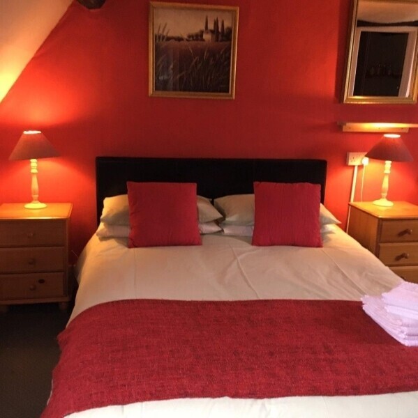 LEASEHOLD PERIOD COTSWOLDS GUEST HOUSE, prime location, Bourton-on-the Water, Gloucestershire Photo 4