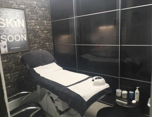 Award Winning Hair and Beauty Salon Milton Keynes Photo 4