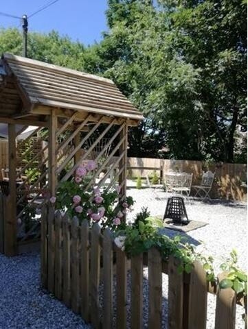 Fully licensed Café & Bistro situated in sought after Derbyshire town, Clowne Photo 4