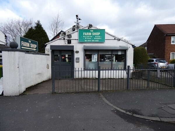 Licensed Convenience Store & Off Licence For Sale Wythenshawe Greater Manchester Photo 4