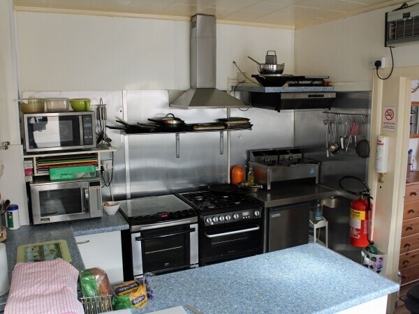 LINCOLNSHIRE COAST - ESTABLISHED PROFIT MAKING 8 BEDROOM GUESTHOUSE Photo 4
