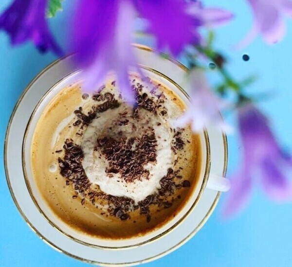 ICE CREAM PARLOUR & COFFEE HOUSE Photo 4