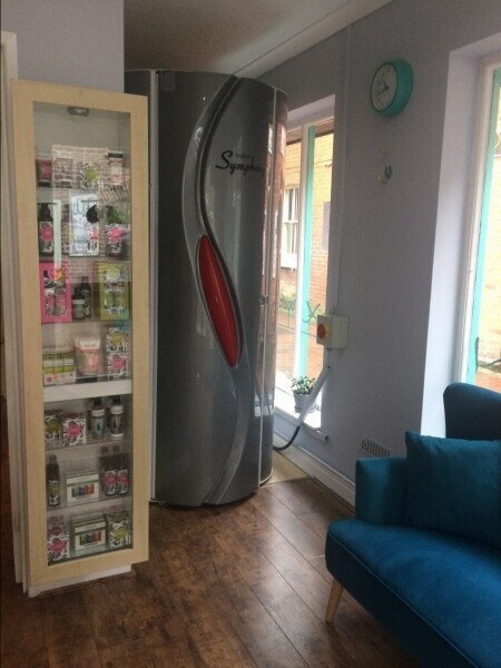 Beauty business for sale in the centre of the market town of Romsey, Hampshire Photo 4