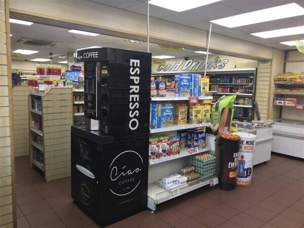THRIVING LICENSED CONVENIENCE STORE & COUNTER NEWSAGENT IN SHIPLEY Photo 4