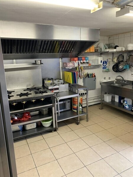 POPULAR LICENSED ITALIAN RESTAURANT & PIZZERIA IN ABINGDON Photo 4
