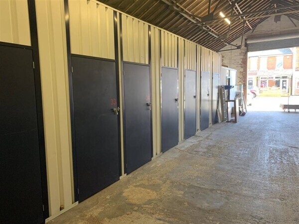 INDEPENDENT SELF STORAGE BUSINESS IN BLACKPOOL Photo 4