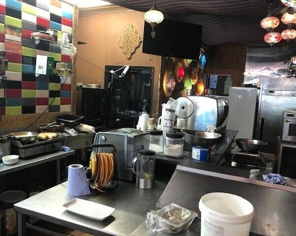 London Properties are pleased to offer to the market well established restaurant/bakery with shisha lounge situated in High Street, Harlesden Photo 4