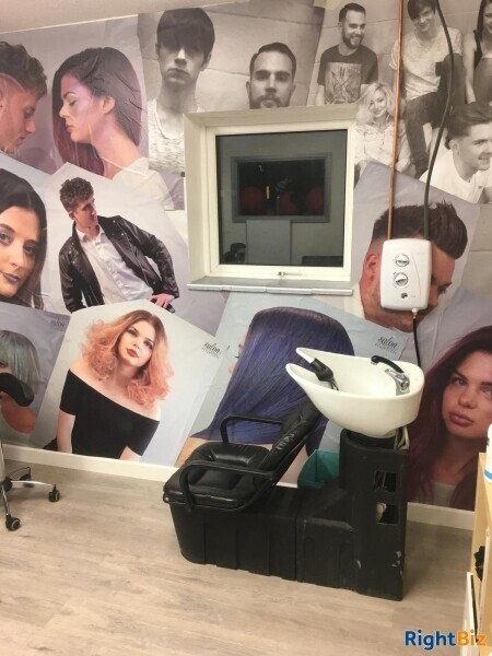 Here is a Wonderful Hairdressing Salon Business For Sale In Buckinghamshire Photo 4