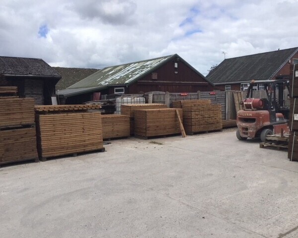 LONG ESTABLISHED FENCING BUSINESS - GREATER MANCHESTER Photo 4