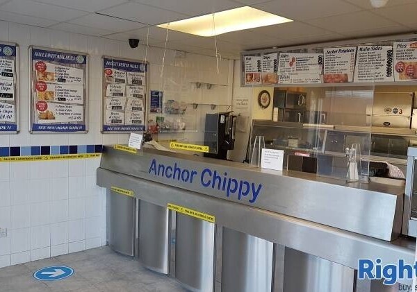 Well-Established and Versatile Fish & Chip Shop in Lincolnshire Photo 4