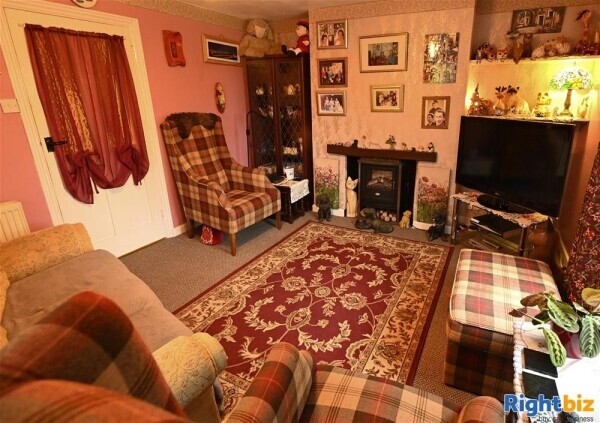 Kennels, Cattery & Equestrian businesses For Sale in Ventnor Photo 4
