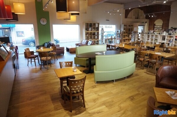 Impressive High Quality Licensed Cafe and Coffee Shop For Sale Photo 4