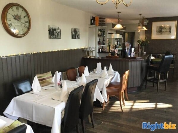 Well established fish restaurant for sale. Photo 4