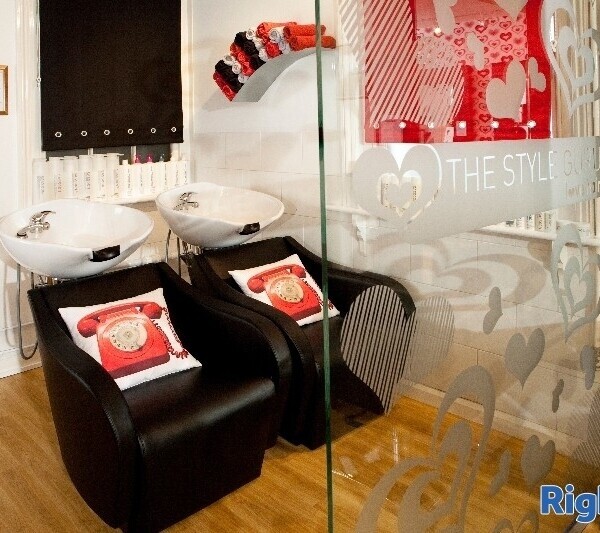 Well established stylish Unisex Hair Salon, with extensive loyal clientbase, For Sale Photo 3