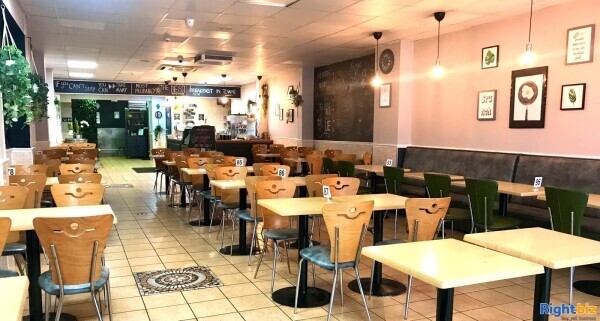 Busy Cafe/Restaurant for sale (120 seats), located on high street, with a large 2 bedroom flat Photo 4