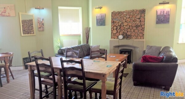 SOUTH WALES - VILLAGE FREE HOUSE Photo 4