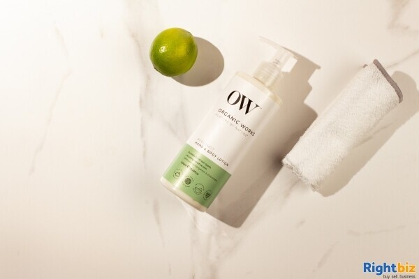 AN UP-AND-COMING E-COMMERCE COMPANY SPECIALISING IN ORGANIC BEAUTY PRODUCTS Photo 4