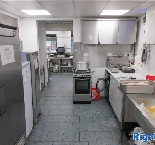 Established Fish & Chip Shop for Sale in Cradley Heath Photo 4