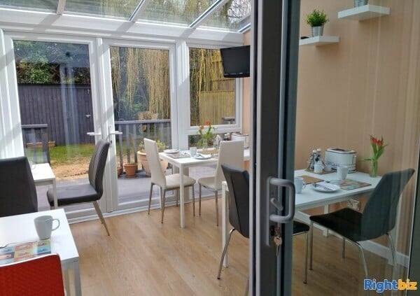 High Quality Home & Income B&B - Lymington Photo 3