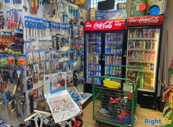 DIY, Hardware, Homeware And Discount Store In Wrexham, Fully Equipped with stock and assets Photo 4