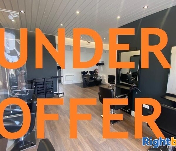 UNDER OFFER Stunning Well Established Hair Salon in Excellent Location Longniddry Photo 4