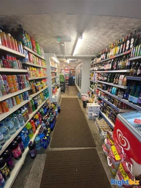 Off Licence/convenience store- Staffordshire Photo 4