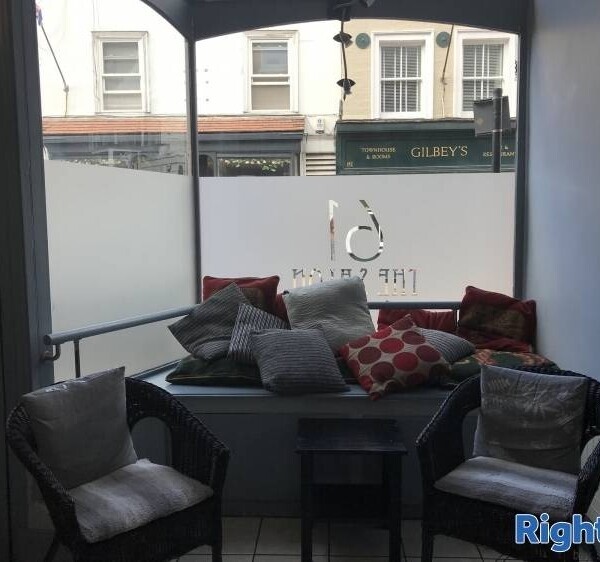 Elegant and Friendly Hair Salon in Berkshire Photo 4