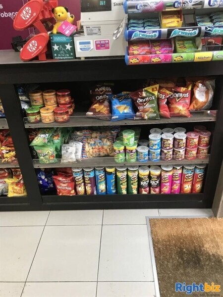 THRIVING CONVENIENCE STORE & OFF LICENCE IN MELTON MOWBRAY Photo 4