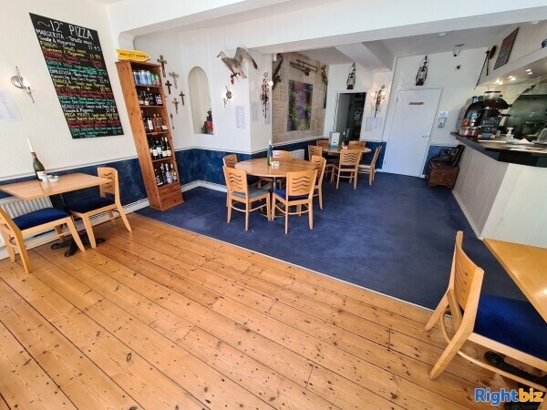 Impressive & Well-Presented Licensed Restaurant & Wine Bar Photo 4